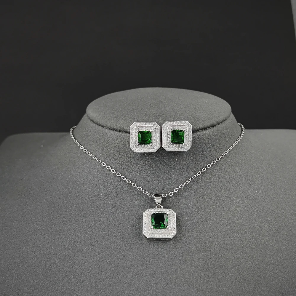 【送料無料】 】 ジュエリーセット ペンダント ピアス ネックレス ジルコニア アフリカ シルバー インド トルコ レディース 2023 カラー 贅沢 アフリカン ジュエリー セット ジルコン スタッド 結婚式 ウェディング ギフト グリーン