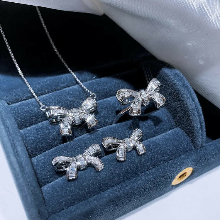 【クーポン利用で5410円】 【クーポン利用で5410円】 ジュエリーセット ピアス 指輪 リング ネックレス シルバー レディース 3個 パック ファッション 弓 スタッド セット カラー パーティ ギフト ジュエリー