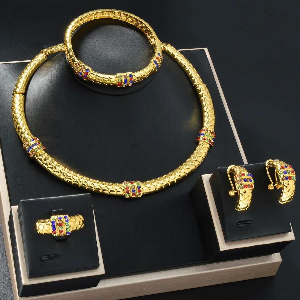 【クーポン利用で11230円】 ピアス 指輪 リング ブレスレット ネックレス ゴールド ラウンド レディース 贅沢 18k ゴールドプレート ジュエリー 4個 クラシック ドバイ 結婚式 ウェディング ギフト|FineJewelrys