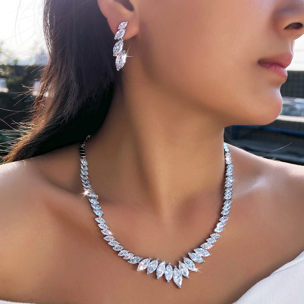 【送料無料】 ピアス ペンダント ネックレス ウェディング チョーカー ジュエリー イヤリング アクセサリー レディース 女性 ジルコニア ジルコン パーティー｜FineJewelrys