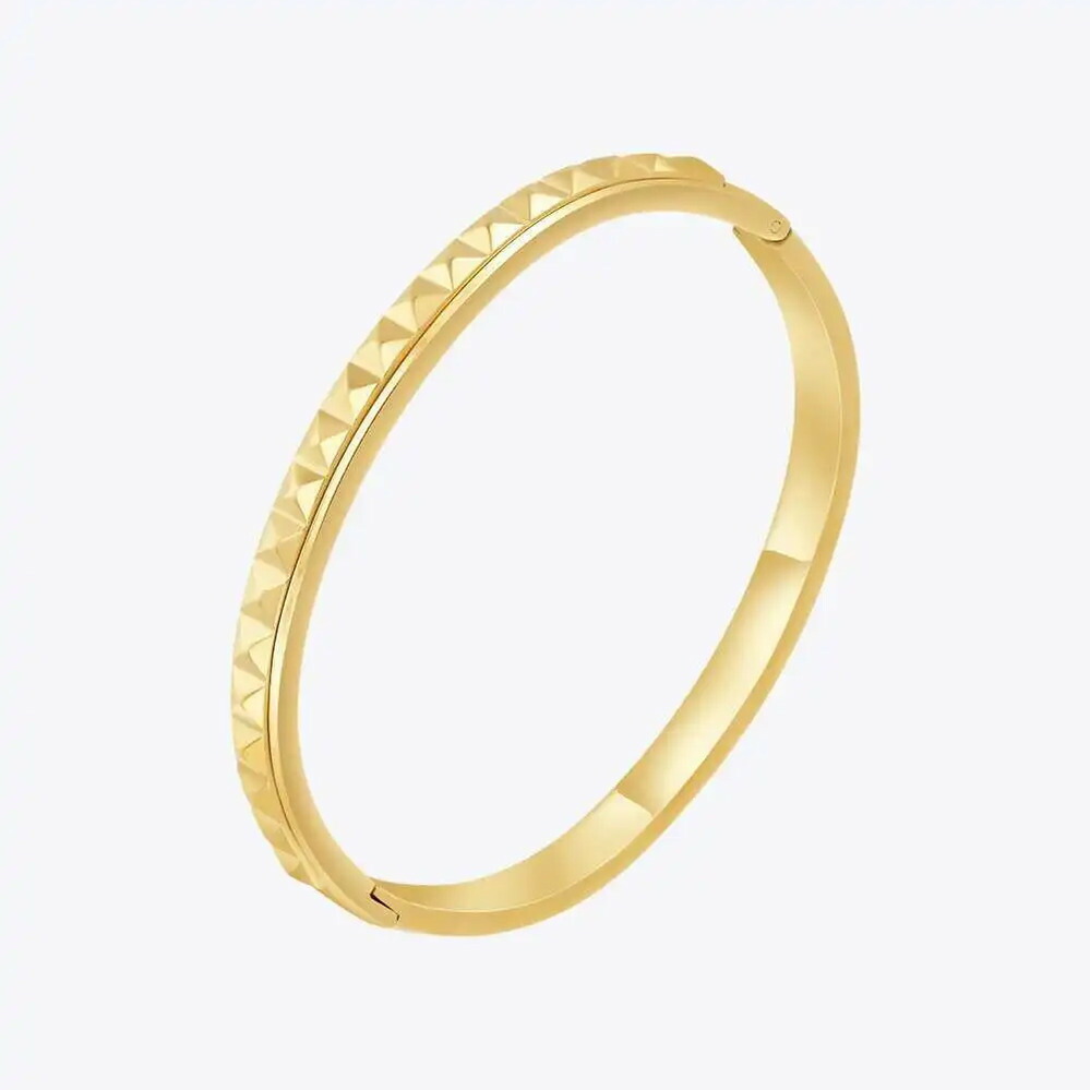 【送料無料】 】 バングル ブレスレット ゴールド キャッチ カブ レディース ジオメトリ ピラミッド 18K ステイネス スチール カラー カフ 目 アイズ キャッチー ジュエリー