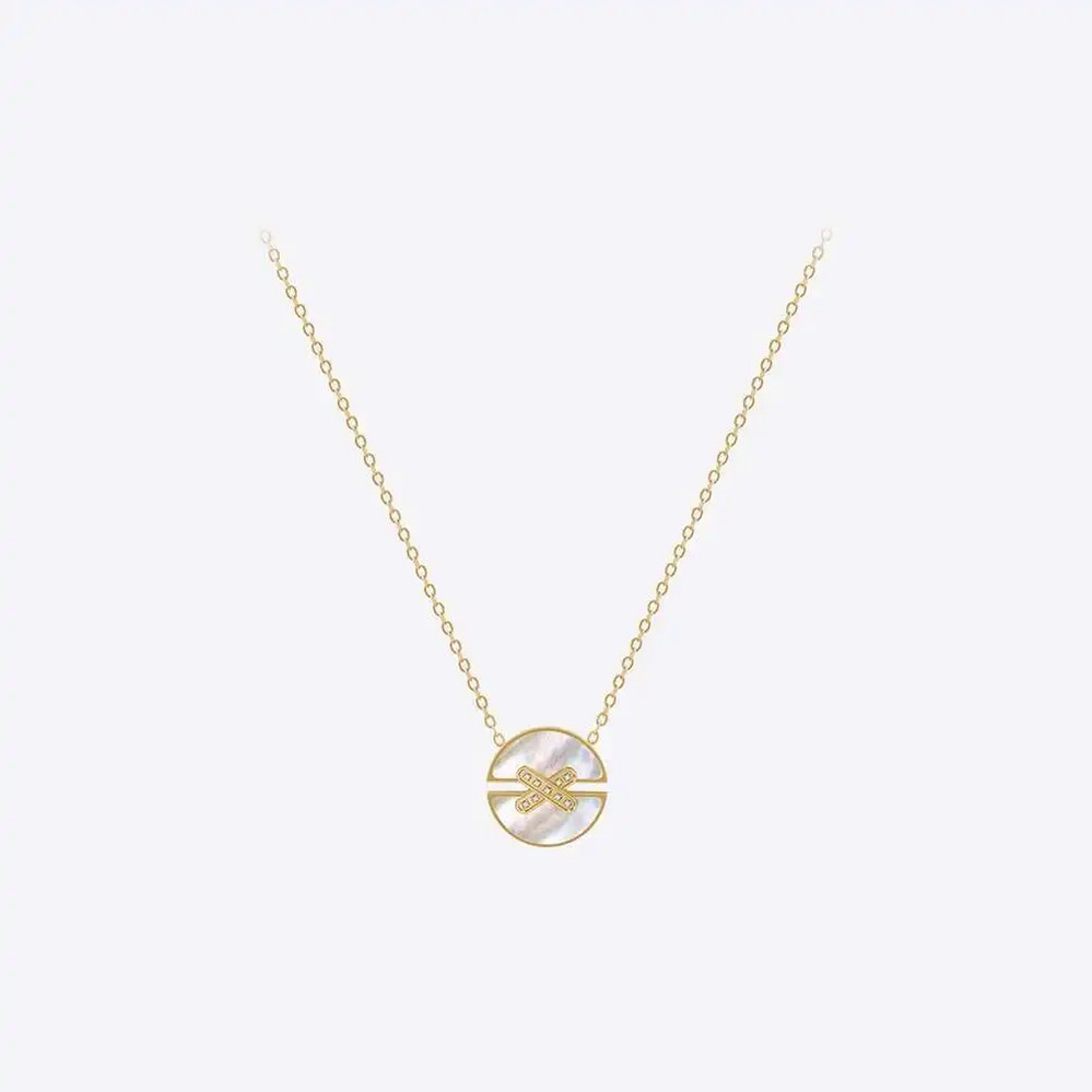 【クーポン利用で7850円】 【クーポン利用で7850円】 ペンダント ネックレス ジルコニア ゴールド チェーン シンプル シェル レディース 貝殻 ジルコン カラー トレンド ジュエリー デイリー パーティ 卒業