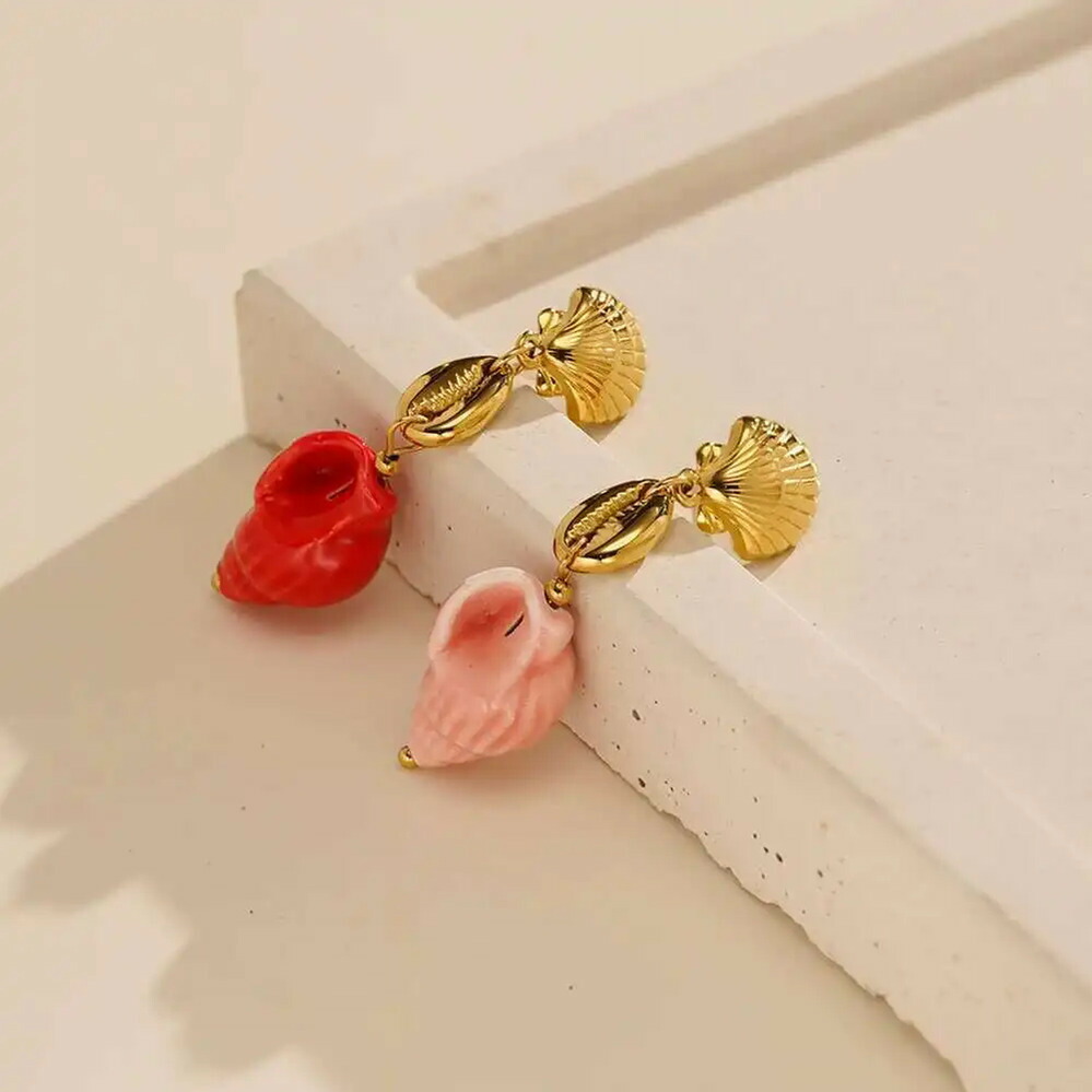 【送料無料】 】 ピアス ステンレス ゴールド ドロップ レディース ホタテ貝 セラミック 巻き貝 スチール 18K プレート ファッション デート E