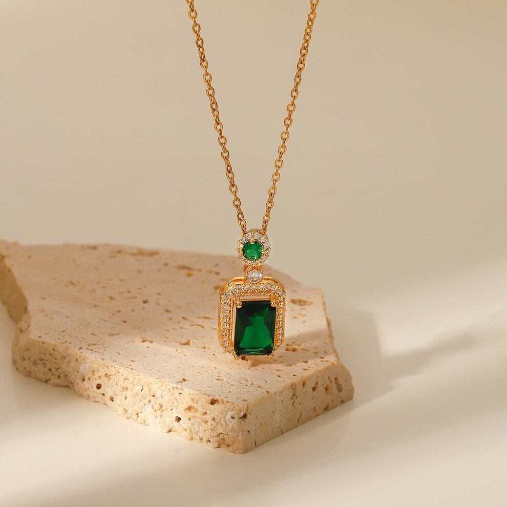 楽天市場】ネックレス ペンダント エメラルドグリーン エメラルド