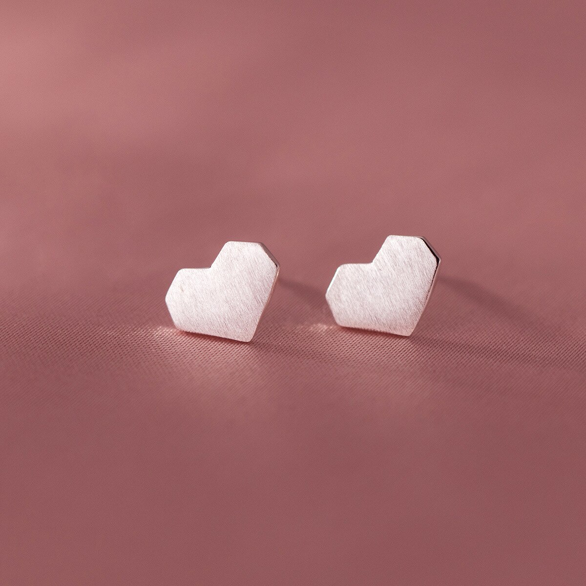 【送料無料】 】 ピアス ダイヤモンド シルバー リング LOVE レディース 女性 新しい トレンド 純正 S925 スター 星リング Love 耳 イヤー スタッド ファイン ジュエリー アクセサリー 結婚式 ウェディング パーティ ギフト