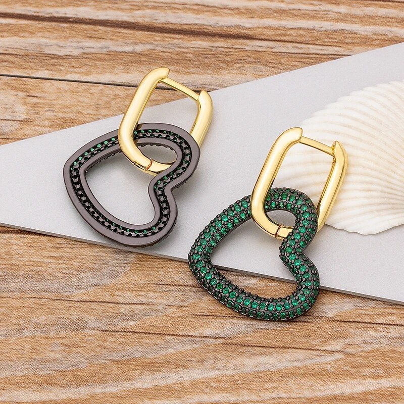 【クーポン利用で4970円】 【クーポン利用で4970円】 ピアス 白 ホワイト ストーン シンプル ドロップ ハート ピック 揺れる カブ レディース 女性 デザイン カラフル グリーン 緑 ダングル キュービック CZ カフ ハギー クリスマス ジュエリー