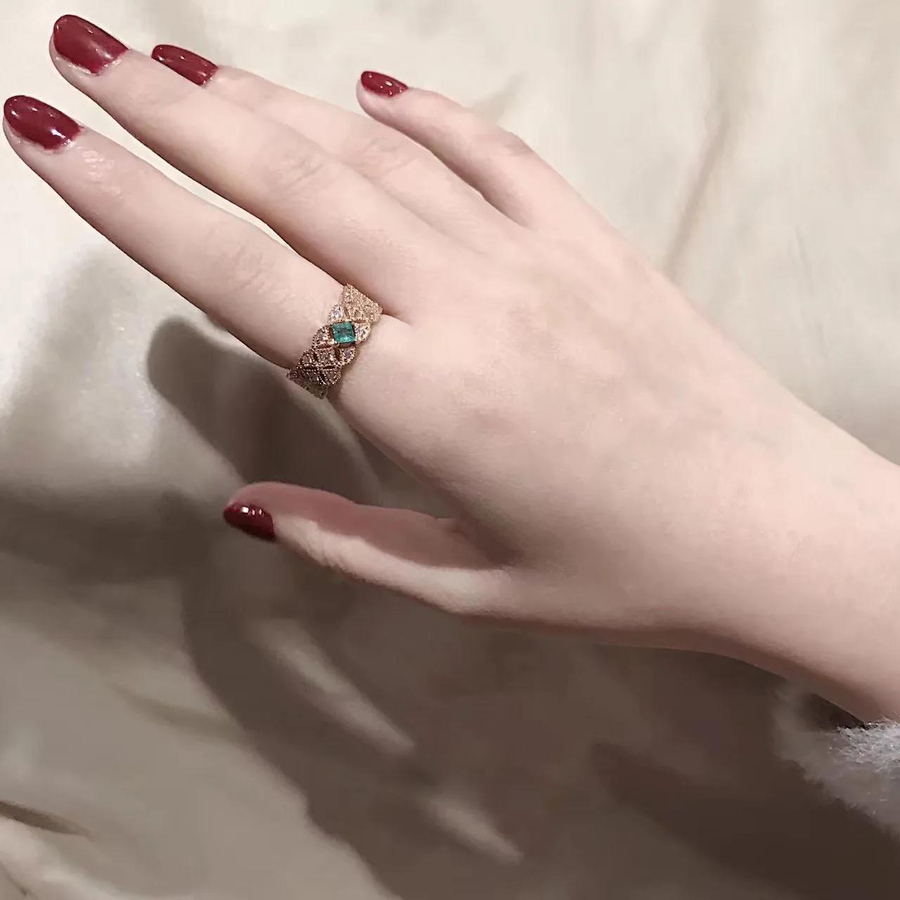 【クーポン利用で4500円】 【クーポン利用で4500円】 指輪 リング 緑 グリーン クリスタル ビンテージ ゴールド レディース トレンド カラー CZ 結婚式 ウェディング ジュエリー 幾何学 ジオメトリ ガール