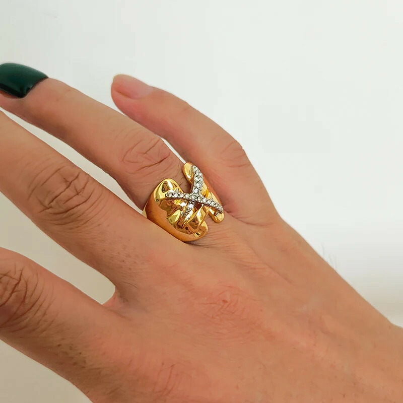 【クーポン利用で7330円】 【クーポン利用で7330円】 指輪 リング ラインストーン クロス X レディース 形 シェープ 幅 贅沢 デザイナー 分厚い ユニーク クール エレガント ジュエリー 新しい