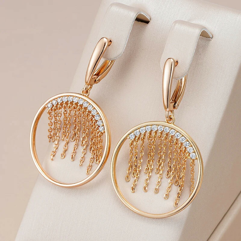 【クーポン利用で4940円】 【クーポン利用で4940円】 ピアス ジルコニア ゴールド ロング 揺れる レディース 585 ローズ カラー タッセル ダングル 贅沢 ナチュラル ジルコン アクセサリー ユニーク デイリー ジュエリー