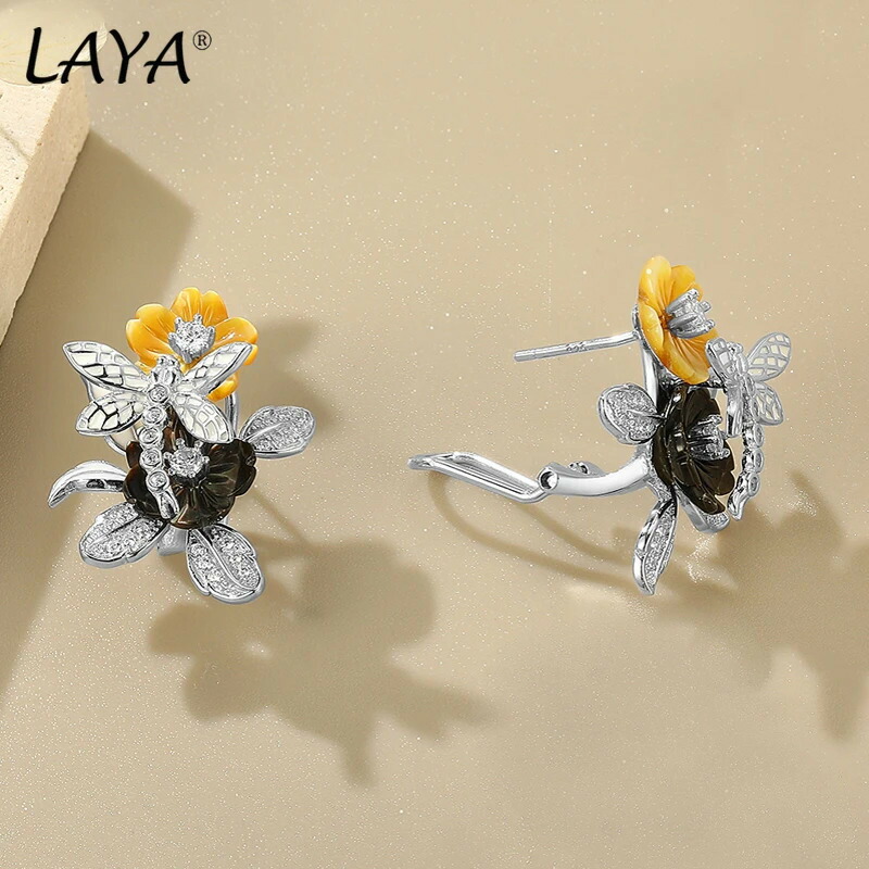 【クーポン利用で14030円】 ピアス 白 ホワイト 黒 ブラック 黄 イエロー 花 フラワー ジルコニア シルバー シェル リング レディース 貝殻 シャイニング ジルコン 925 スターリング デザイナー 指 フィンガー ファッション ファイン ジュエリー｜FineJewelrys
