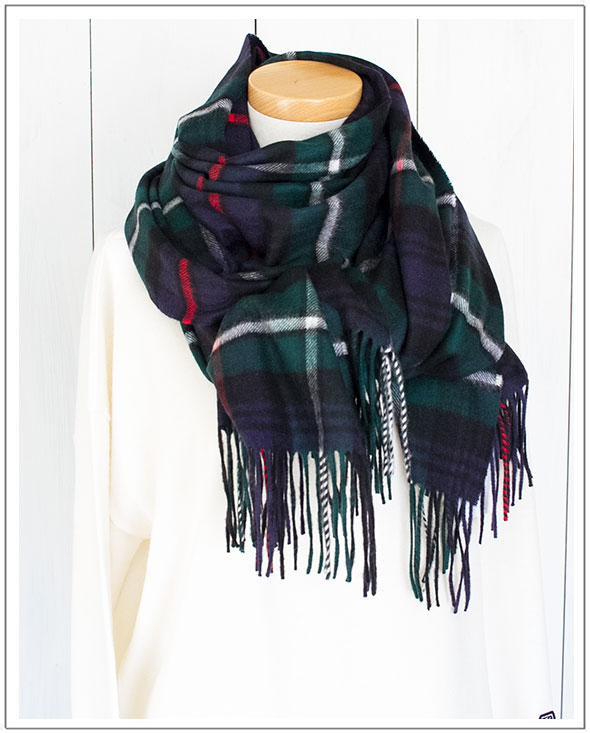 Johnstones Johnstons Cashmere Scarf Of Elgin Large Johnstones Johnstons Cashmere Scarf Of Elgin Large