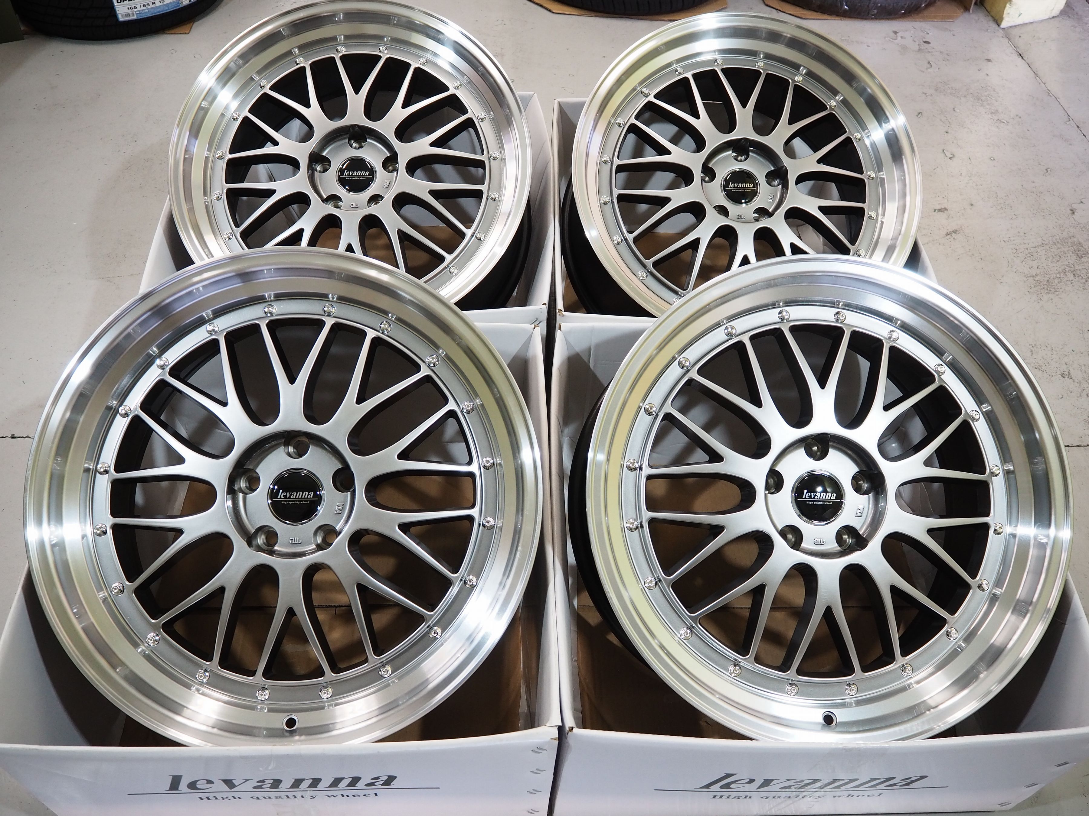 Weds ウェッズ Kranze クレンツェ ウィーバル 21インチ 楽天市場】weds クレンツェ ウィーバル 21インチ×9.5J 5-114.3 R