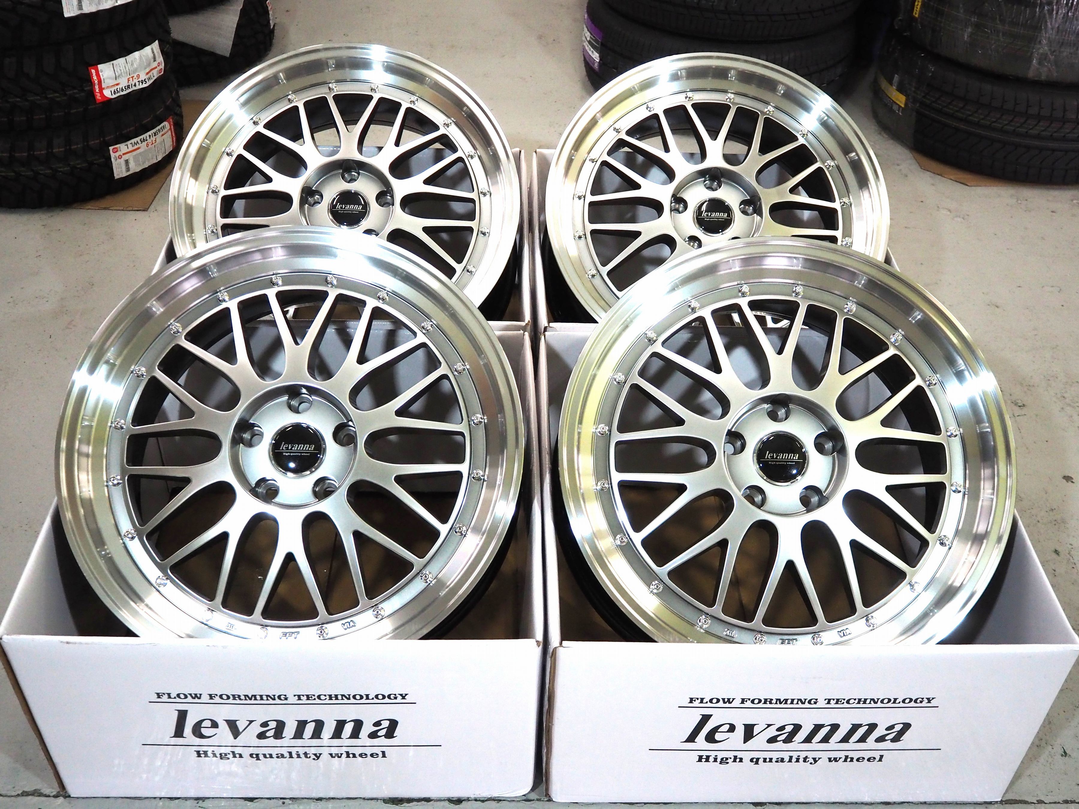 60系プリウスカスタムサイズ深リム メッシュlevanna V10-EX FFT（レヴァンナ・ヴイテンイーエックス・エフエフティ）19inch 8.5J+42 5H114.3輸入タイヤ225/45R19｜ファーストセレクト