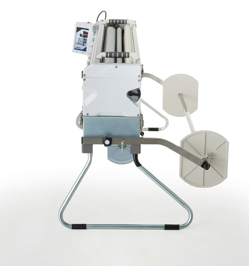 シンプル機能で操作も楽々 簡易自動壁紙糊付機 その他 極東産機 簡易自動壁紙糊付機 Saisai 極東産機 Diy 工具 サイサイ 11 1322 配送制限商品 セミプロｄｉｙ店ファースト