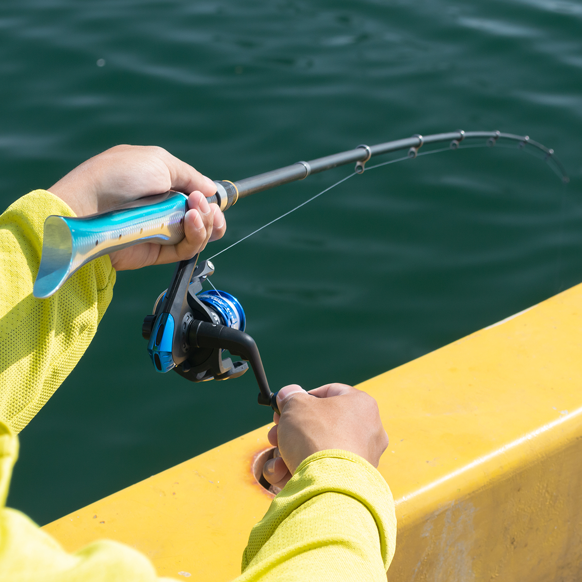 楽天市場 オルルド釣具 おさかなロッド ギョルルド 魚型振出竿 スピニングリール 3号糸付 セット 4カラー 釣り王国 楽天市場店