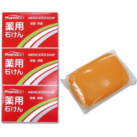 まとめ買い【1入れもの36箱】貨物輸送無料熊野あぶら身ファーマアクト 薬用石ケン3個容器に並べる箱 （100g×3個）