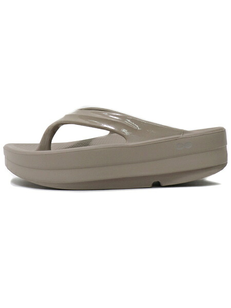 【貨物輸送無料】OOFOS OOMEGA-NOMAD【200044-0102222-KHAKI】