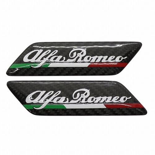 アルファロメオ　ALFA ROMEO 純正クアドリフォリオ エンブレム　左右 Alfa Romeo 純正 GIULIETTA クアドリフォリオ エンブレム 右側用