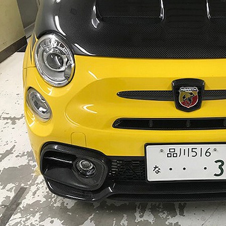 THREEHUNDRED ABARTH カーボンフォグライトカバー シリーズ4 パーツ