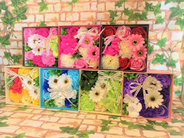 大人気商品 7カラーBOX枯れないお花を贈ろう!石鹸で出来た お花
