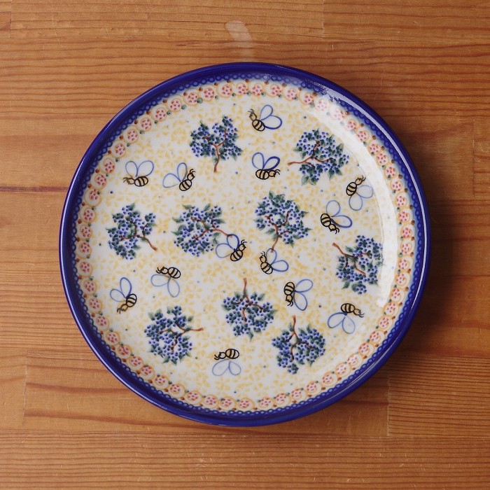 ポーランド食器 ポーリッシュポタリー デザートプレート ケーキ皿 19cm みつばち 黄色 青い花柄 v132-a07画像