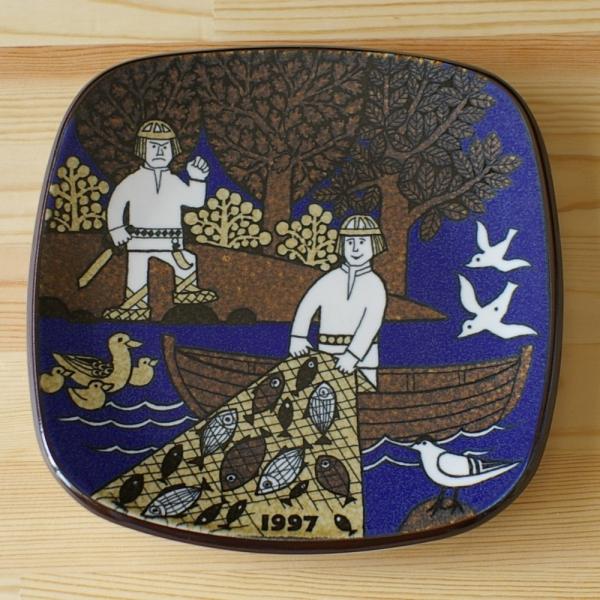 アラビア カレワラ イヤープレート ヴィンテージ 飾り皿 1997年 北欧 アンティーク 陶器 雑貨 #170317 【海外直輸入中古品】