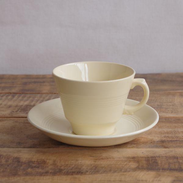 ウッズ ジャスミン コーヒーカップ ソーサー 黄色 イエロー 無地 ヴィンテージ 食器 陶器 イギリス シンプル レトロ モダン #240306-1 【海外直輸入中古品】