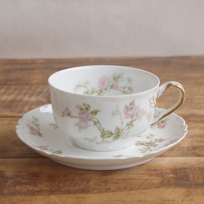 リモージュ アビランド フロンテナック 薔薇 花柄 ティーカップ ソーサー #250813-5 【海外直輸入中古品】