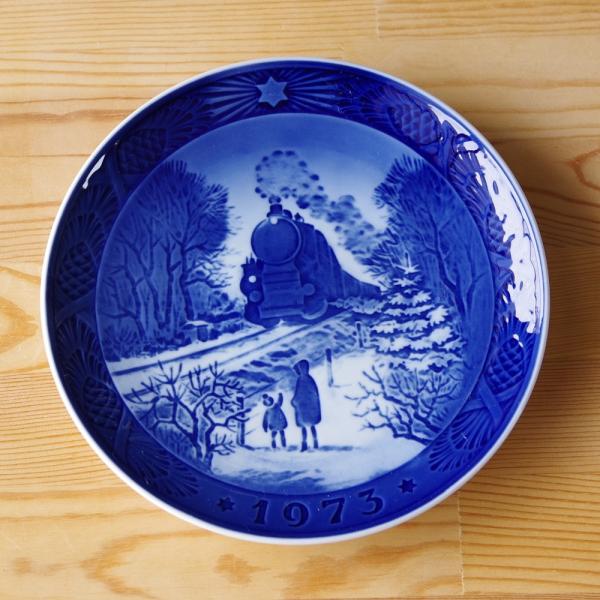 ロイヤルコペンハーゲン クリスマスプレート イヤープレート 飾り皿 アンティーク 1973年 Going home for Christmas ヴィンテージ 陶器 【海外直輸入中古品】