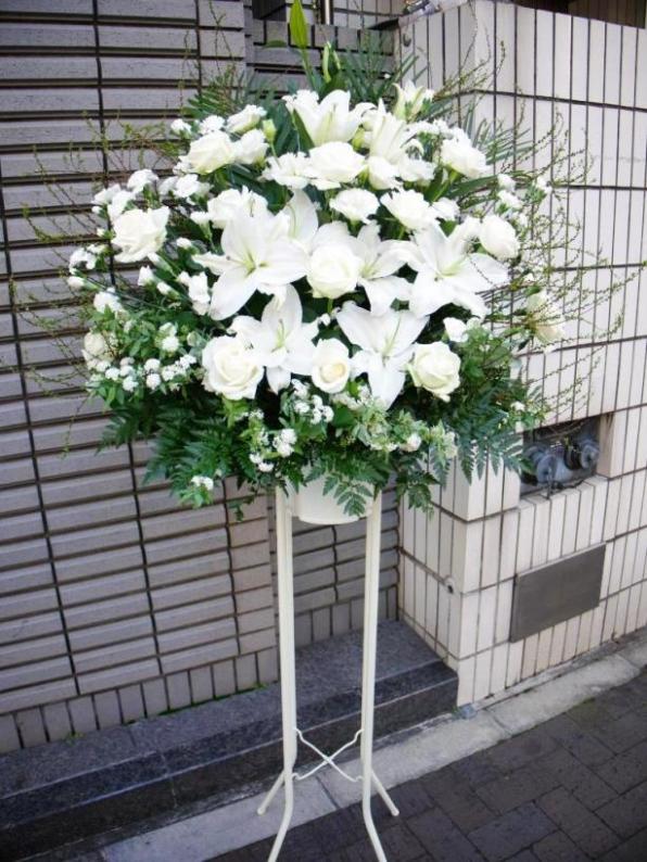 お捧呈要脚ランペたけなわ 洋花 スタンド花手あい 花もとはおまかせください お花15 000 時間 あしたお安い15烏兎迄同意 活け花 洋風 スタンド花 送料無料 御供え お悔やみ 法要 命日 想う 物故者 盆 洋花 白蓮 新宿四谷 花屋タイロッケンロール 楽天論市 Thebarberandco It