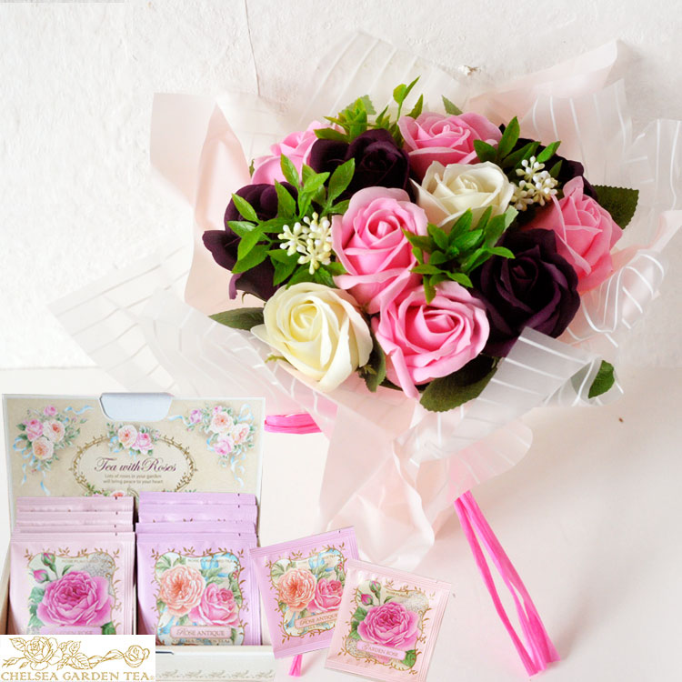 楽天市場 ホワイトデーに贈る 花とコーヒーのセットnewソープフラワーブーケとスターバックスコーヒーギフトセット 送料無料 一部地域を除く 花束 メッセージカードソープフラワー 花 プレゼント 贈り物誕生日 記念日 お祝い 送別 Fktph Flowerkitchenjiyugaoka