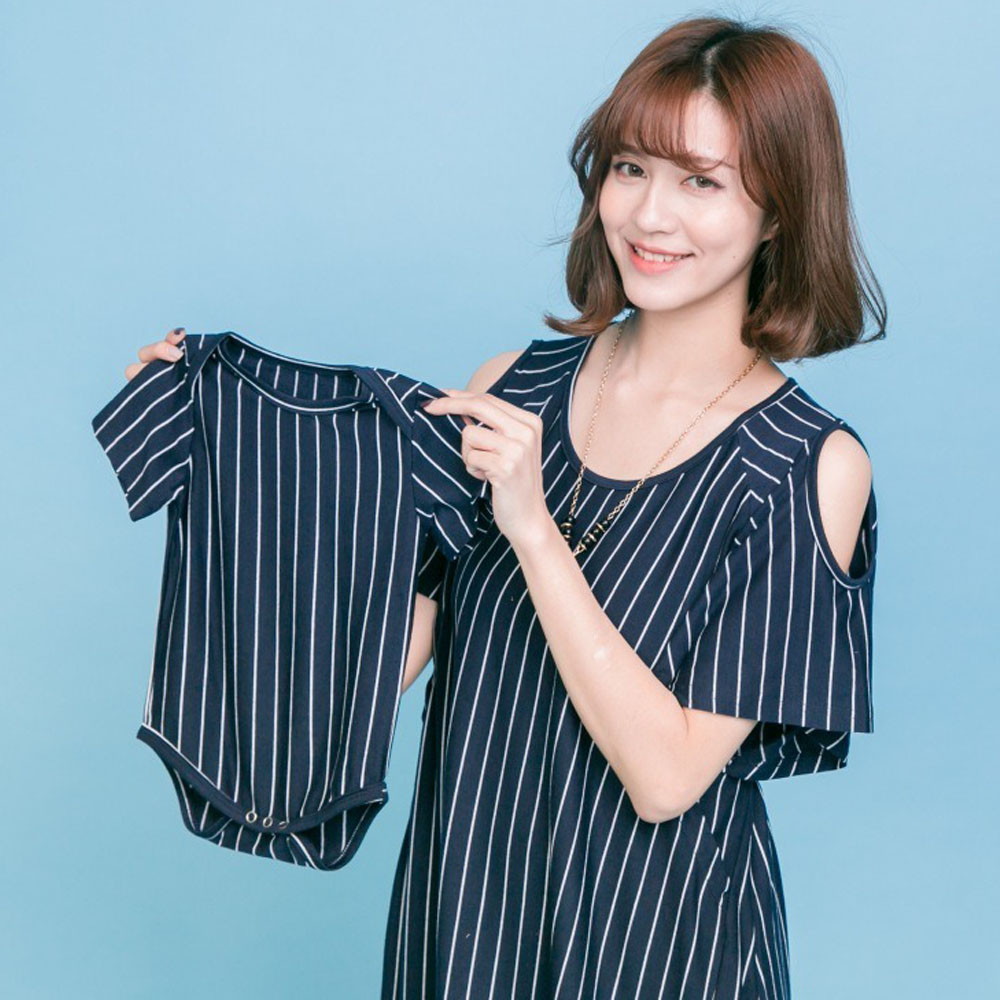 楽天市場 Offクーポン適用 ワンピース 夏 レディース 半袖 膝丈 コットン 春夏 おしゃれ ゆったり 女の子 大人 肩出し 授乳服 パジャマ シンプル ストライプ ルームウェア 授乳 可愛い ロンパース 女の子 男の子 赤ちゃん 春 夏 ママ お揃い ピンク ブルー