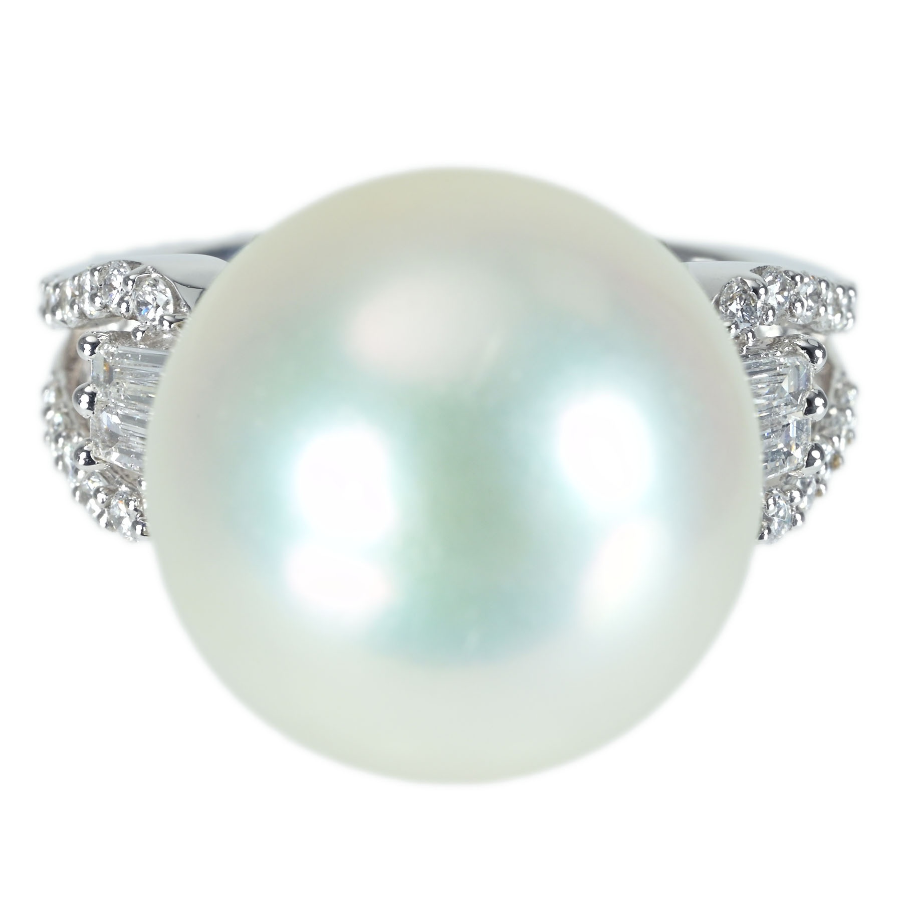 【中古】K18WG SOUTH SEA PEARL RING 白蝶南洋パールリング 15.8mm D0.62ct 10.9g|FoL Jewelry 店