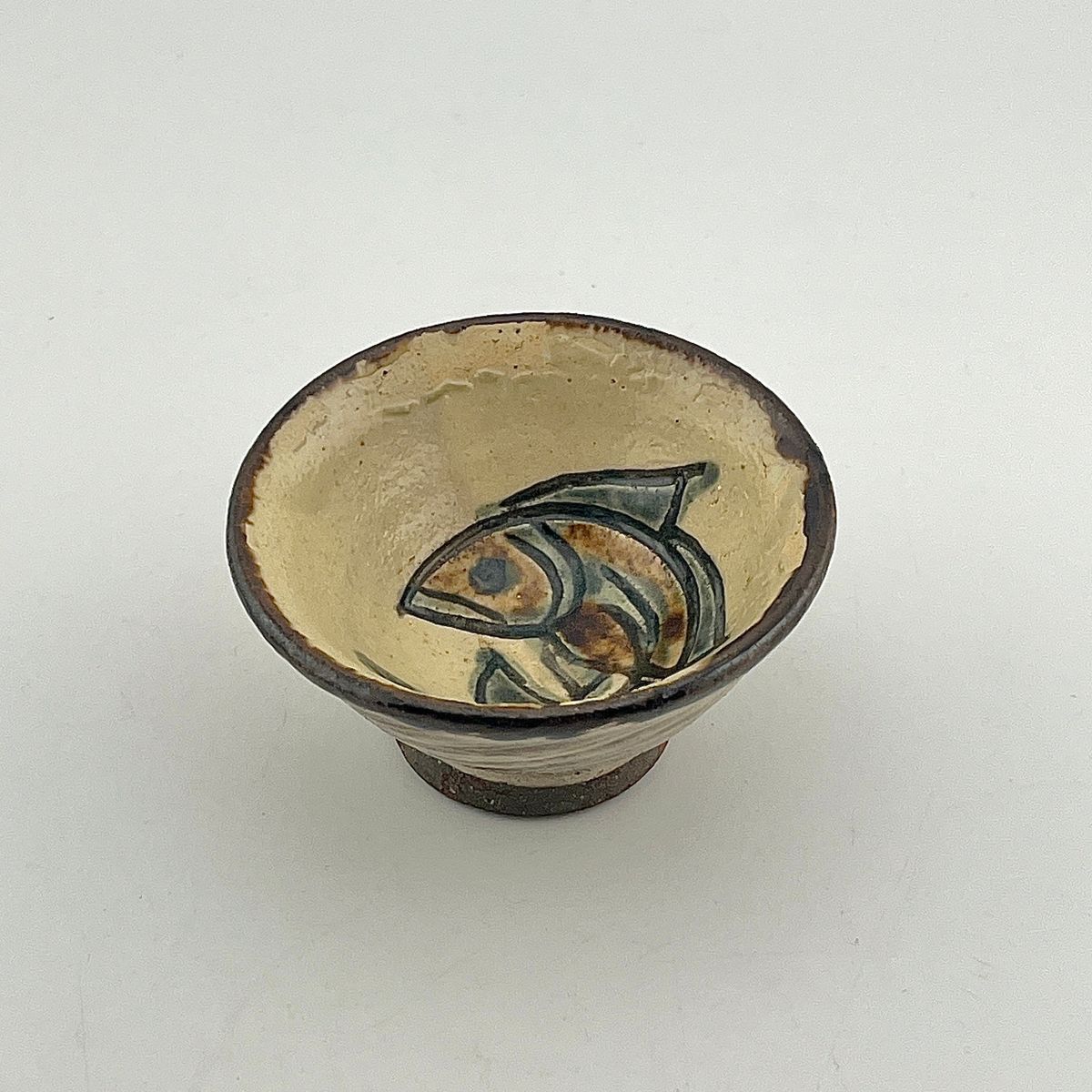 金城次郎作　壺屋焼　海老魚紋湯呑　人間国宝 壺屋焼 人間国宝 金城次郎作 海老魚紋壺（花瓶） – 生活民芸 な