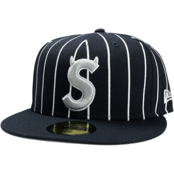 SUPREME シュプリーム 26SS Devil S Logo New Era Stripe ニューエラキャップ 紺 Size 【7 3/8(M)】 【新古品・未当て嵌める品】 30007120