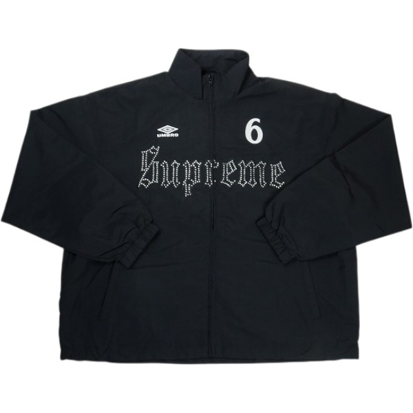 SUPREME シュプリーム &times;Umbro 26SS Rhinestone Track Jacket Black ジャケット 黒 Size 【M】 【新古品・未使用品】 30011222｜ブランド古着のフールズジャッジ