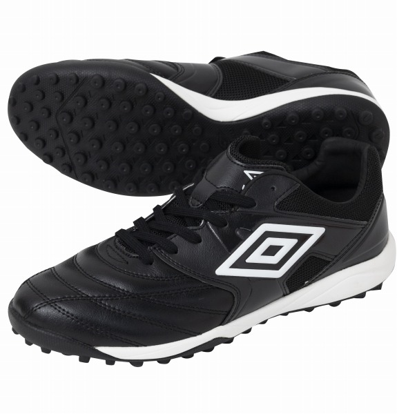 umbro アンブロ アクセレイターTR EX WIDE（ブラック/カッパー