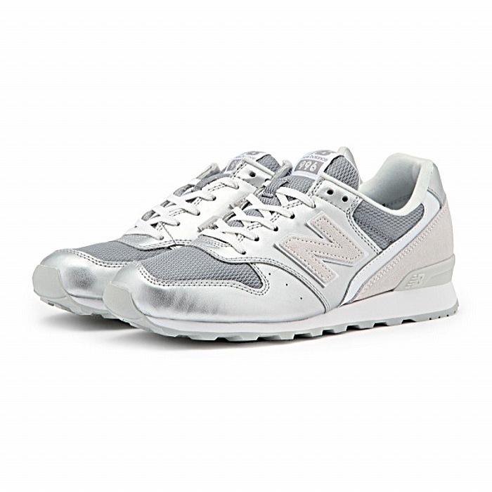 new balance wr996 Silver