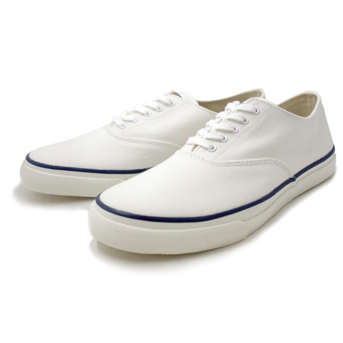 white deck shoes mens