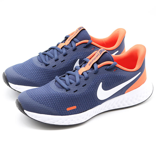 楽天市場 ナイキ レディース スニーカー 靴 ネイビー ホワイト オレンジ レボリューション 5 軽量 軽い 通気性 メッシュ ジム ランニング ウォーキング Nike Revolution 5 Gs Bq5671 410 フットワン Footone