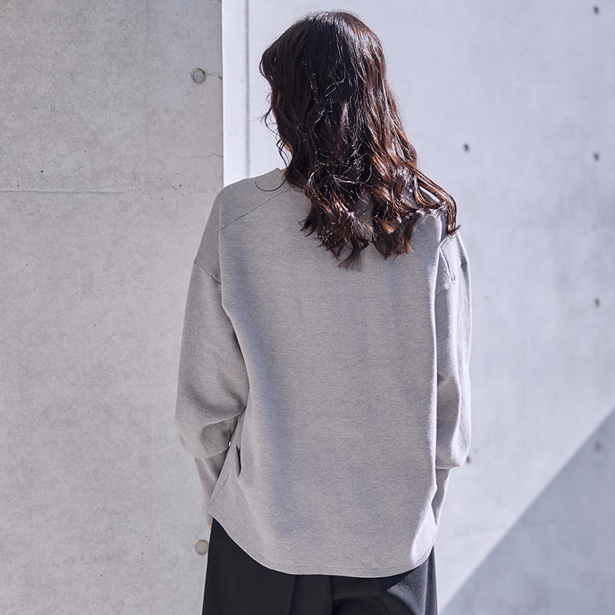 yuki×for/cコラボ】スウェットライク バックタック ニット プル