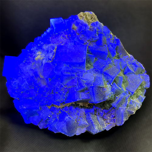 〔D358-5〕Fluorite フローライト 蛍光鉱物 蛍石 マダガスカル 結晶 原石【メ－ル便不可】