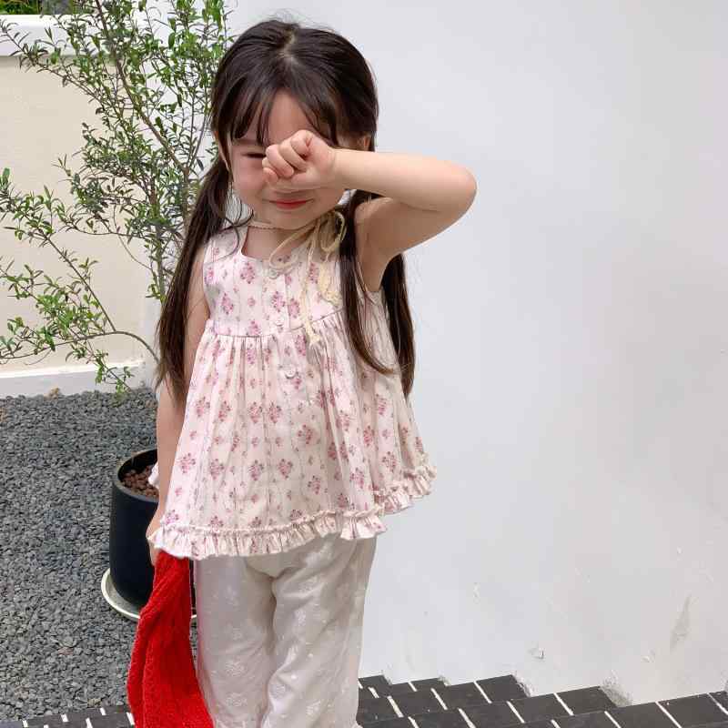 女児 夏服 セット トップス 長ズボン 無袖 花柄 花びらレース 花辺 印花 コットン 柔らか素材 薄手 かわいい 韓国風 復古 洋気 3～8歳 90～130cm 夏 春夏 日常使い 軽量 吸湿速乾 通気性