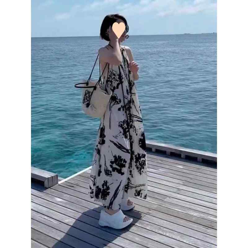 {"result": "ワンピース レディース 夏 春夏 ビーチ 度假 ハングネック 吊り紐 ロングドレス 無袖 斜め肩 切り替え プリント 花柄 伸縮性 軽量 吸湿速乾 通勤 普段使い アウトドア ハイウエスト ビッグシルエット ブラック ピンク系 ア