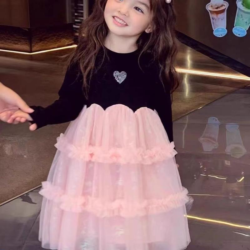 女児 ワンピース 秋 長袖 プリンセススカート 女の子 子供服 甘め かわいい 切り替え チュール ネット素材 コットン 裏地付き 柔らか ポリエステル ピンク 春秋 普段使い 通学 3～8歳 90～140cm 軽やか 伸縮性 通気性 かわいい プリンセ