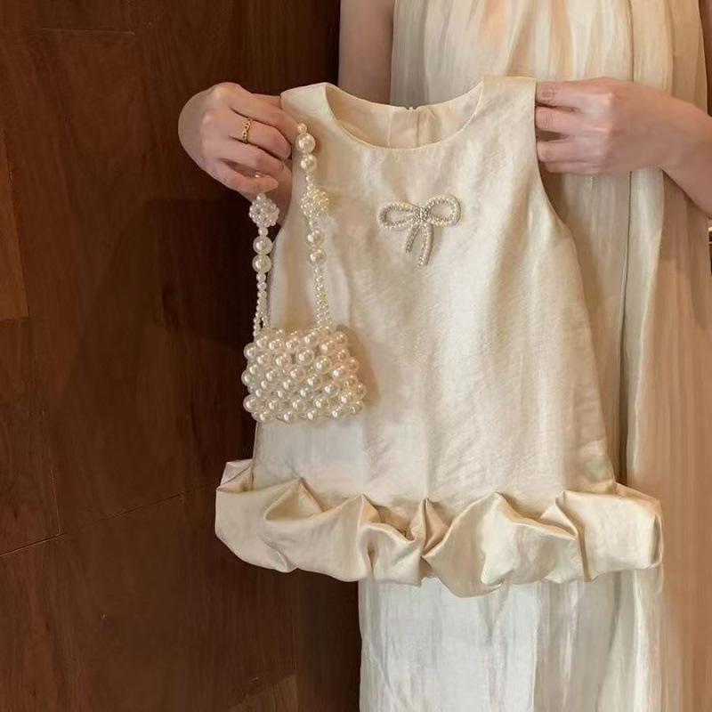 女児 ワンピース 女の子 子供服 吊り下げ キャミソール 無袖 プリンセス スカート 香?色 蝶結 デザイン 灯籠スカート 夏用 柔らかい ポリエステル 涼しい かわいい 通気性 軽量 日常遊び 女童 春夏 ビッグシルエット