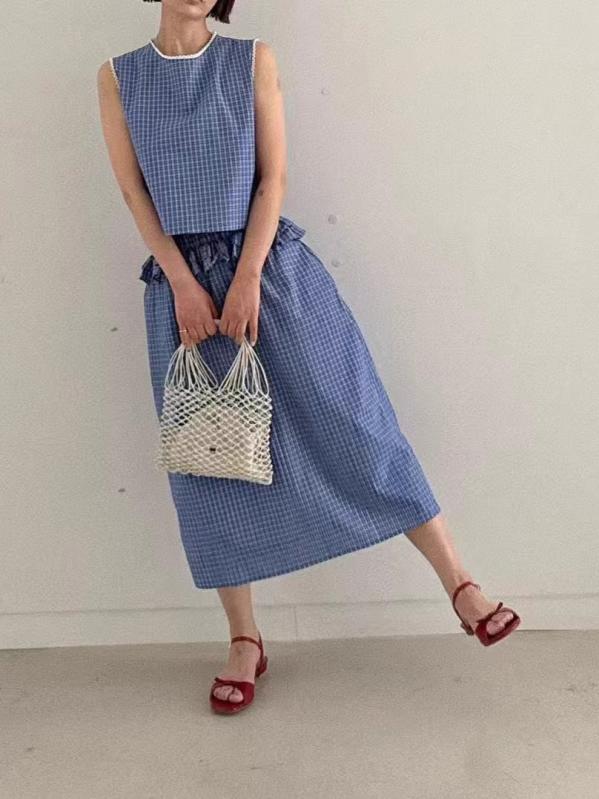 レディース セットアップ 無袖 レース トップス ロング スカート セット 格子柄 フリル ヘム 切り替え デザイン ライトブルー ダークブルー カラーバリエーション 綿混 素材 日韓 スタイル シンプル 夏 春夏 シーズン カジュアル 普段使い 軽量