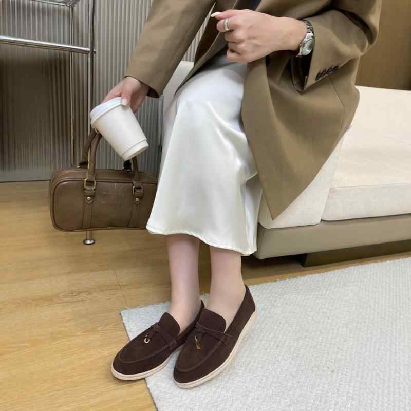 レディース レディースローファー 牛革 磨サ皮 素はだ 大型はしけ 低・悉 丸頭 イングリッシュ表現スタイル 好いたらしい イージーオン ラバーソール 羊皮内里 牛革インソール 純色 黒いこと 珈琲 赤銅色 扁桃 点火装置ベージュ オレンジ色 通い 普段使い走り 通年