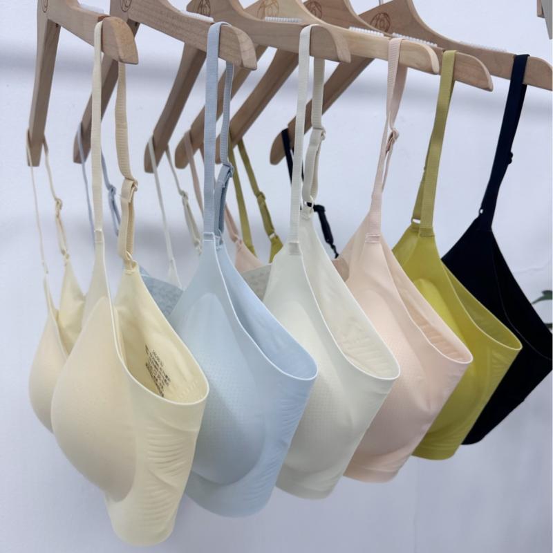 レディース インナー ブラジャー 無ワイヤー 3/4カップ 薄型 透気性 快適 固定肩紐 後ろ四列フック ナイロン素材 高級感 肌色 ブラック ミルクホワイト イエロー ライトブルー 春夏 普段使い 軽量 伸縮性