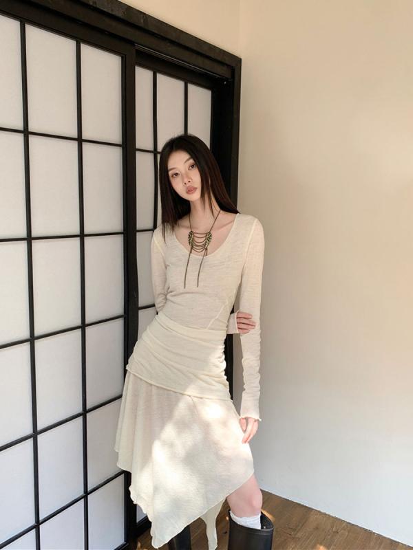 ワンピース 女性用 Uネック 長袖 不規則ヘム 中長丈 スリムフィット 軽薄 Aライン 秋 通勤風 気質 セットイン ハイウエスト 純色 杏色 修身 ?・覧 伸縮性 接触冷感 再生繊維